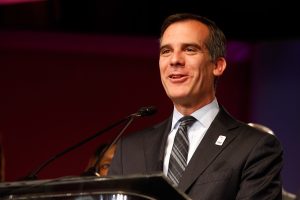 Los Angeles Mayor, Eric Garcetti (Photo: Todd Warshaw/Getty Images)